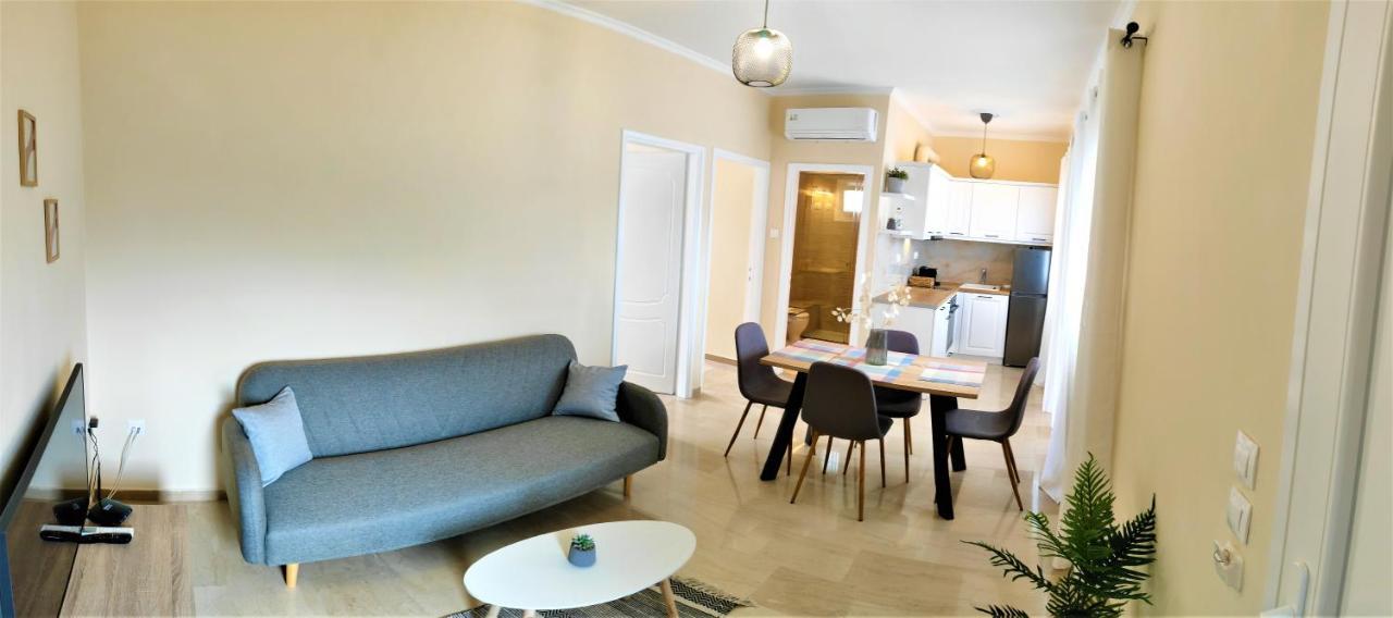 Christina'S Apartment 2 库托卡利恩 外观 照片