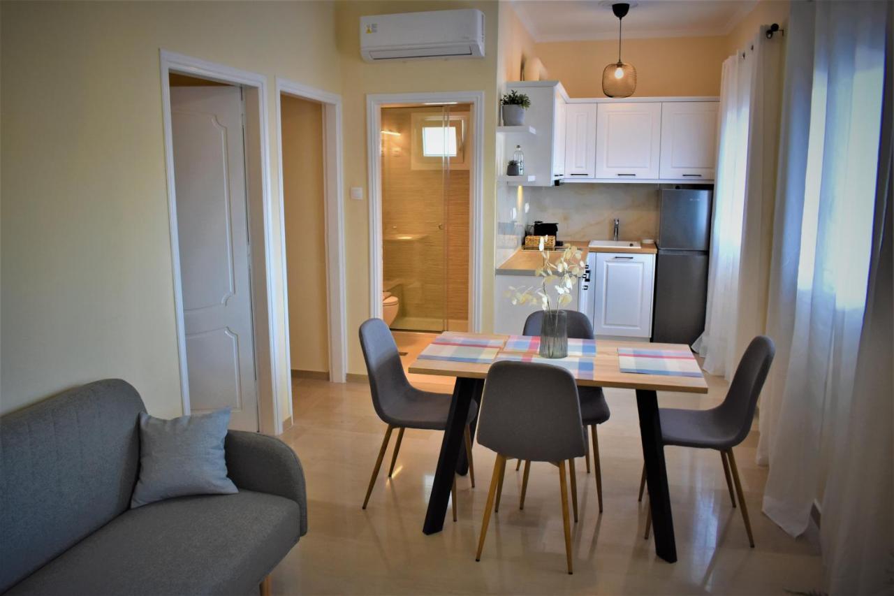 Christina'S Apartment 2 库托卡利恩 外观 照片